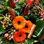 Rustic Rudolph Handtie